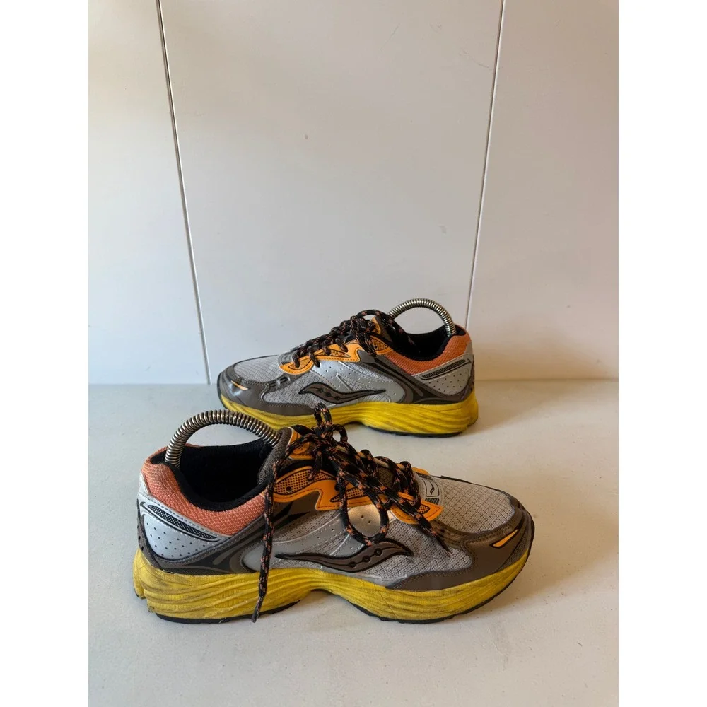 Saucony Omni 9 KDZ Mens Running Shoes Grey Orange Yellow Size 6M YF25AAA